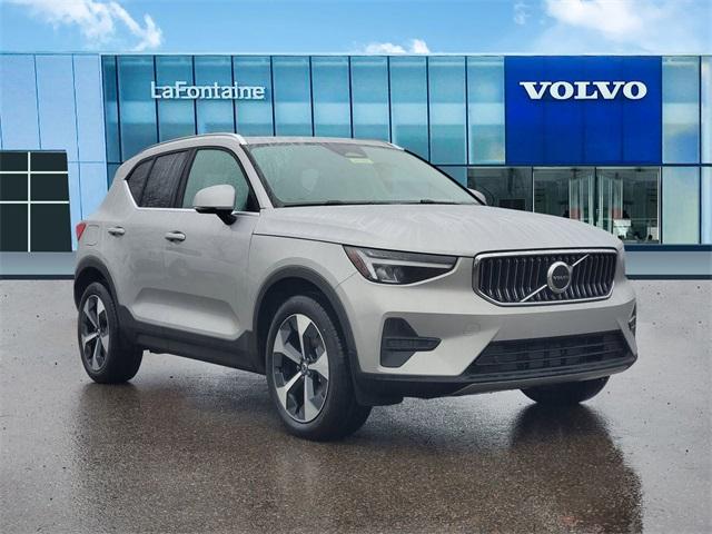 Thumbnail image of 2025 Volvo XC40 at LaFontaine Volvo Cars of Farmington Hills