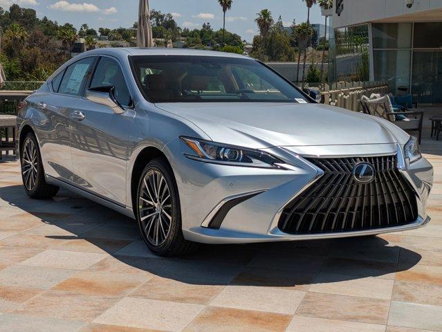 Thumbnail image of 2025 Lexus ES 300h at Lexus Escondido USED