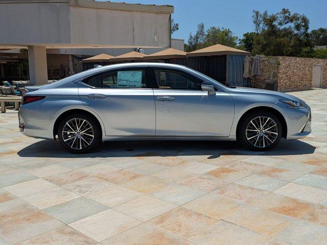 Thumbnail image of 2025 Lexus ES 300h at Lexus Escondido USED