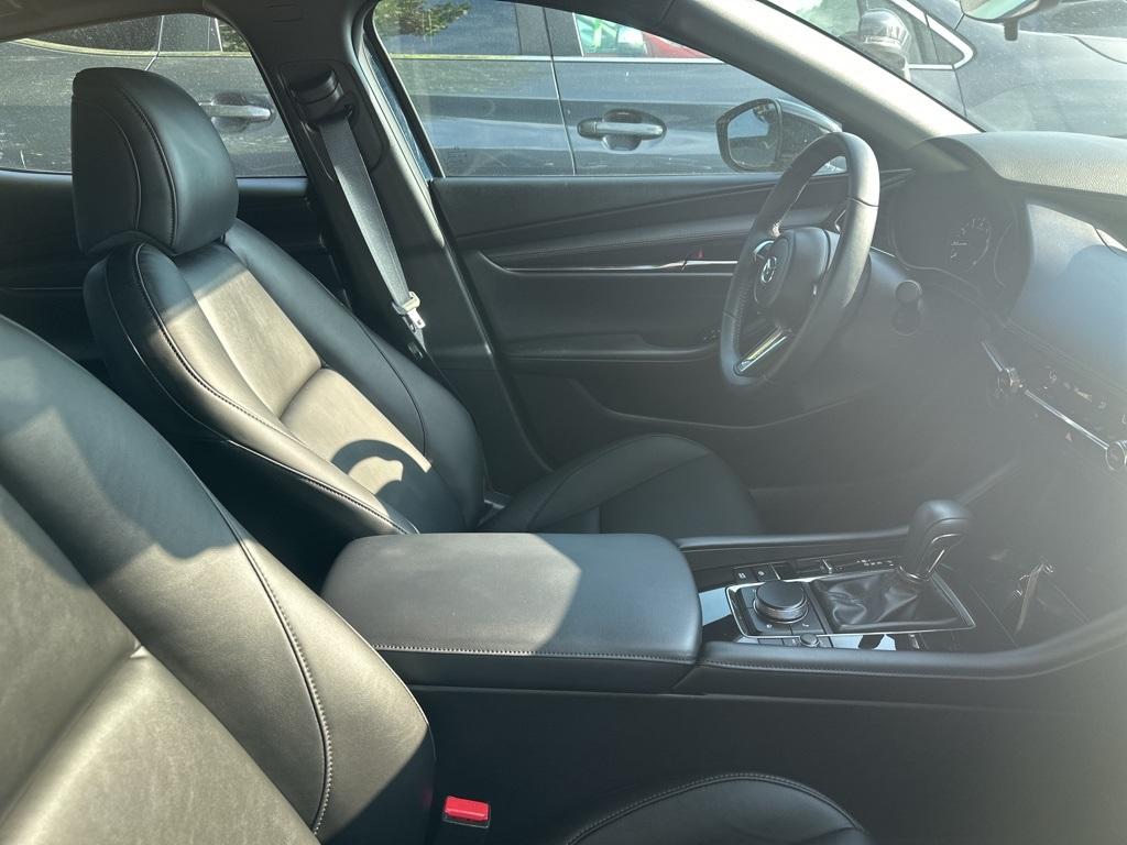Thumbnail image of 2025 Mazda Mazda3 Hatchback at Nelson Mazda