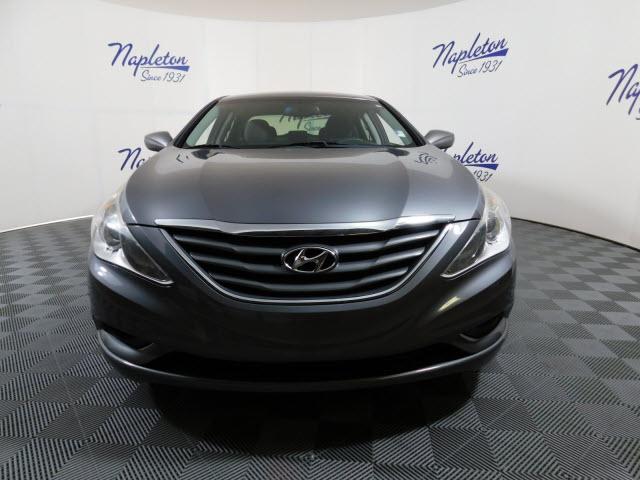 Thumbnail image of 2012 Hyundai SONATA at Napleton Northlake Hyundai