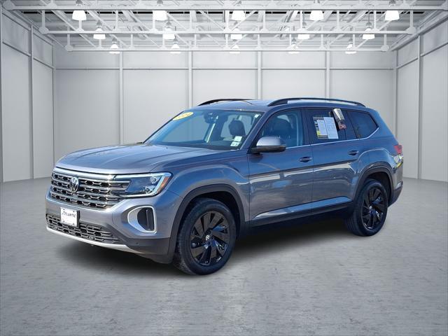Thumbnail image of 2024 Volkswagen Atlas at Volkswagen of West Islip