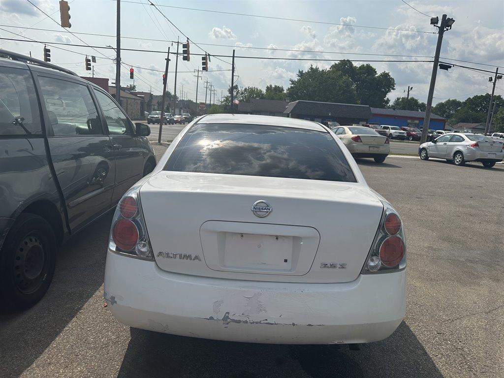 Thumbnail image of 2006 Nissan Altima at Pauls Auto Sales & Service