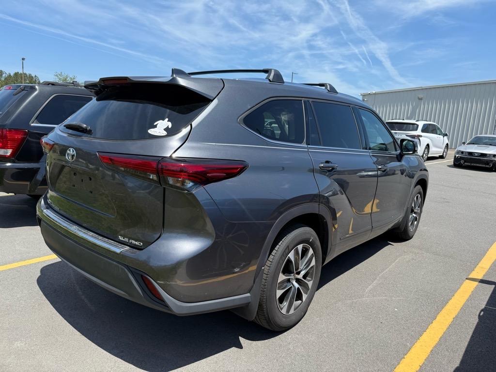Thumbnail image of 2020 Toyota Highlander at Sparks Toyota