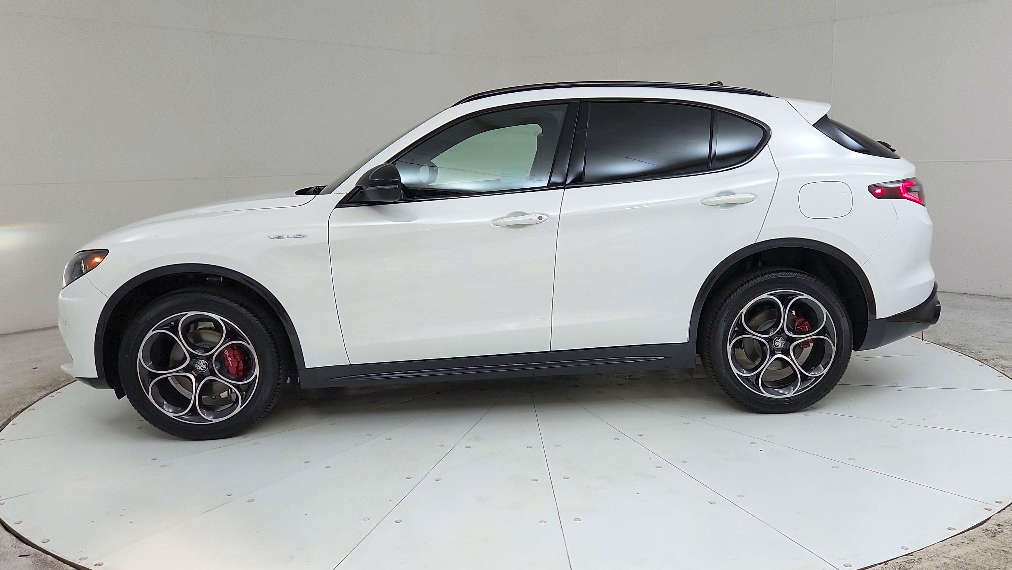 Thumbnail image of 2024 Alfa Romeo Stelvio at Maserati & Alfa Romeo of Monmouth