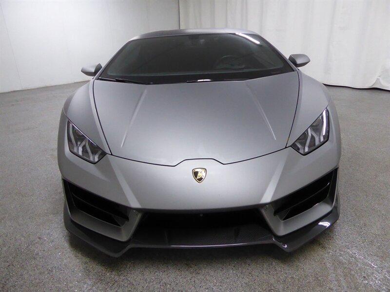Thumbnail image of 2018 Lamborghini Huracan at ULTIMATE MOTOR CARS