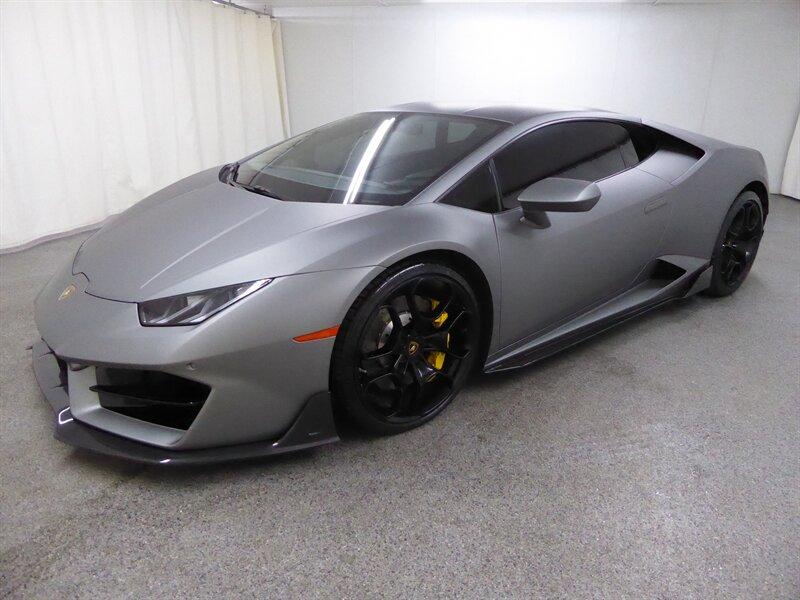 Thumbnail image of 2018 Lamborghini Huracan at ULTIMATE MOTOR CARS