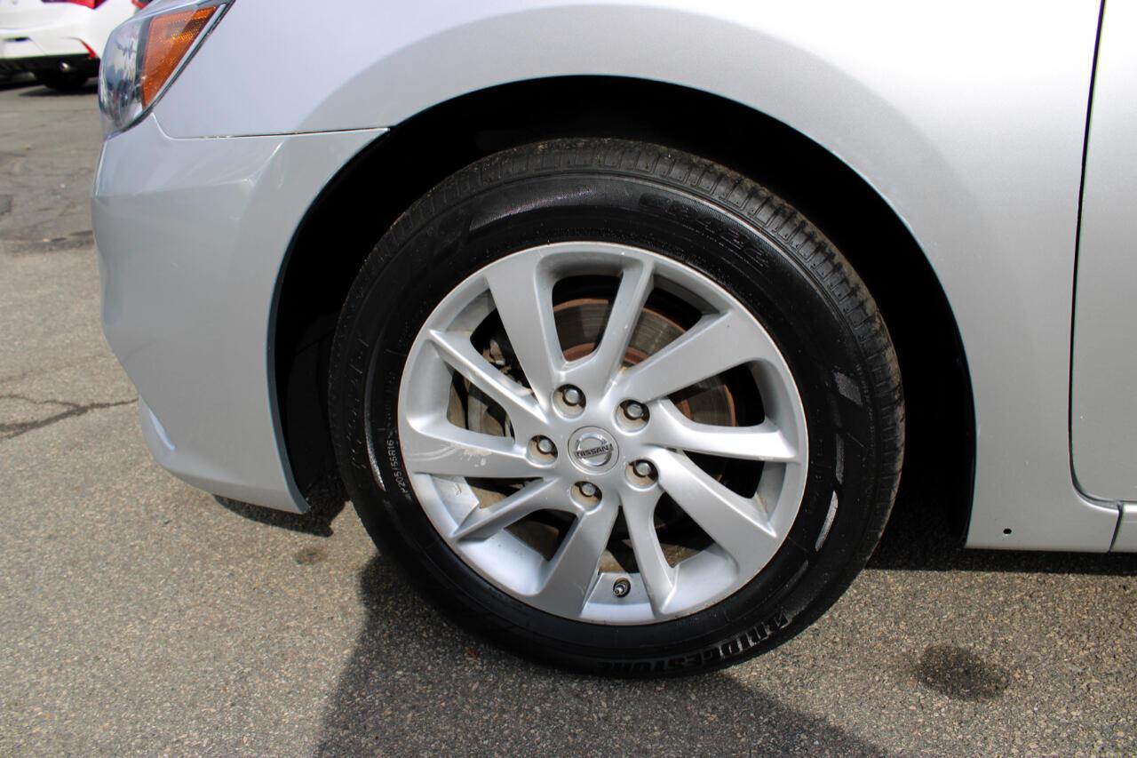 Thumbnail image of 2019 Nissan Sentra at Rockland Motors
