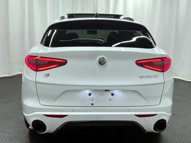 Thumbnail image of 2022 Alfa Romeo Stelvio at Fiat Alfa Romeo of Westbury