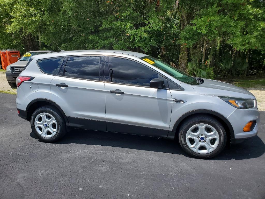 Thumbnail image of 2018 Ford Escape at J & J AUTO SALES of CITRUS INC