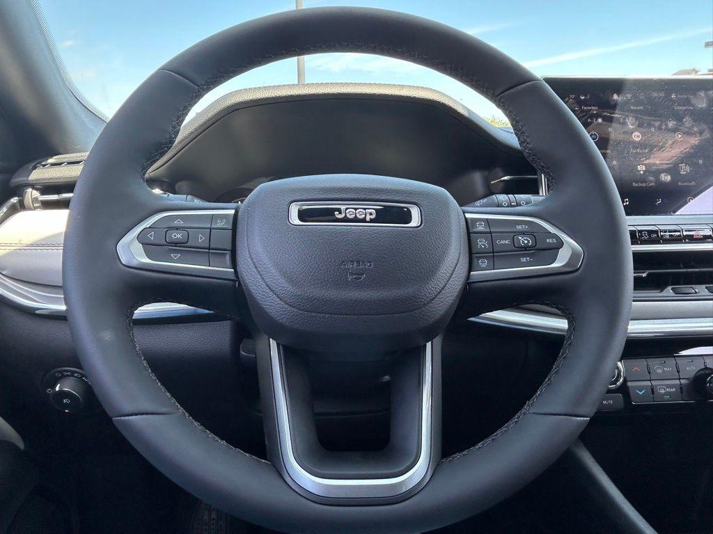Thumbnail image of 2024 Jeep Compass at Aventura Chrysler Jeep Dodge Ram