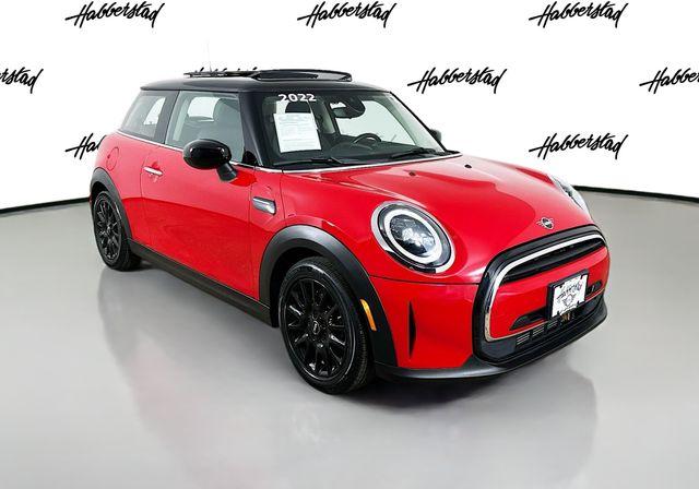 Thumbnail image of 2022 MINI Hardtop 2 Door at Habberstad BMW of Huntington