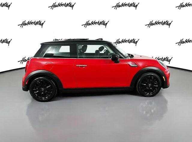Thumbnail image of 2022 MINI Hardtop 2 Door at Habberstad BMW of Huntington