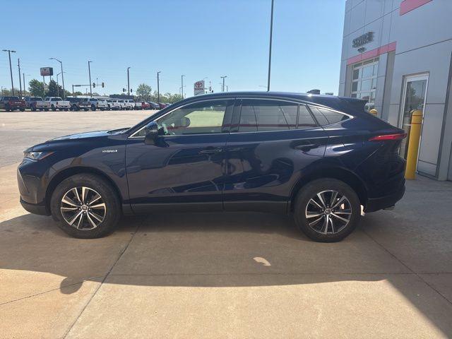 Thumbnail image of 2021 Toyota Venza at Clint Bowyer Autoplex