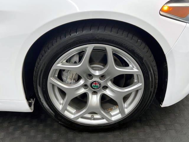 Thumbnail image of 2021 Alfa Romeo Giulia at Fiat Alfa Romeo of Westbury