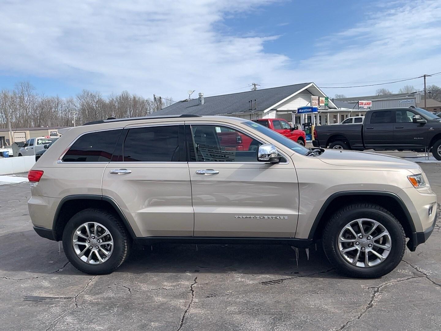Thumbnail image of 2015 Jeep Grand Cherokee at Batesville Chrysler Dodge Jeep Inc