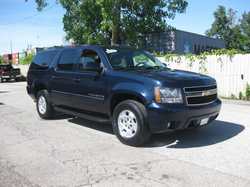 Thumbnail image of 2007 Chevrolet Suburban at SUNLIGHT AUTO LLC