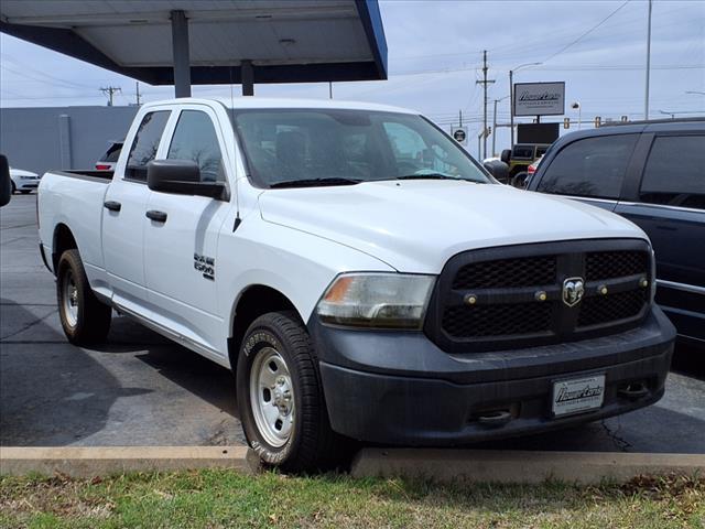 Thumbnail image of 2019 Ram 1500 Classic at Howertons Auto Sales