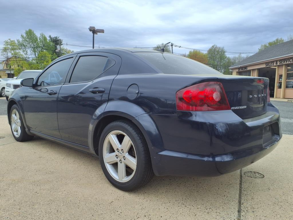 Thumbnail image of 2013 Dodge Avenger at Worldwide Auto Sales