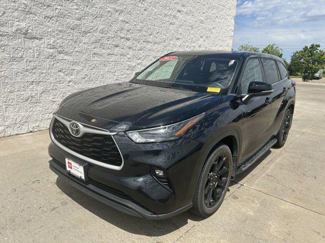 Thumbnail image of 2022 Toyota Highlander at Smart Toyota