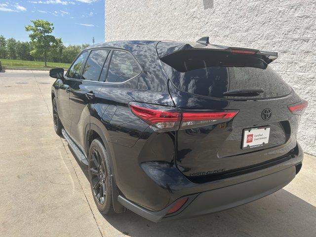 Thumbnail image of 2022 Toyota Highlander at Smart Toyota