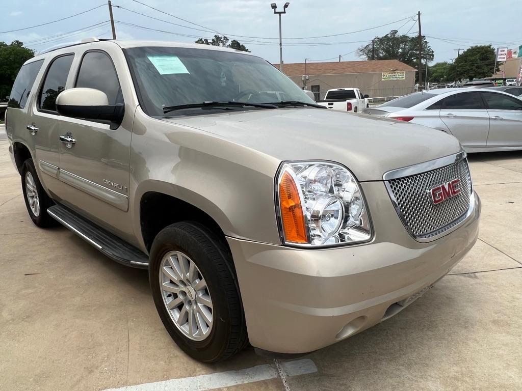 Thumbnail image of 2007 GMC Yukon at Musa motor