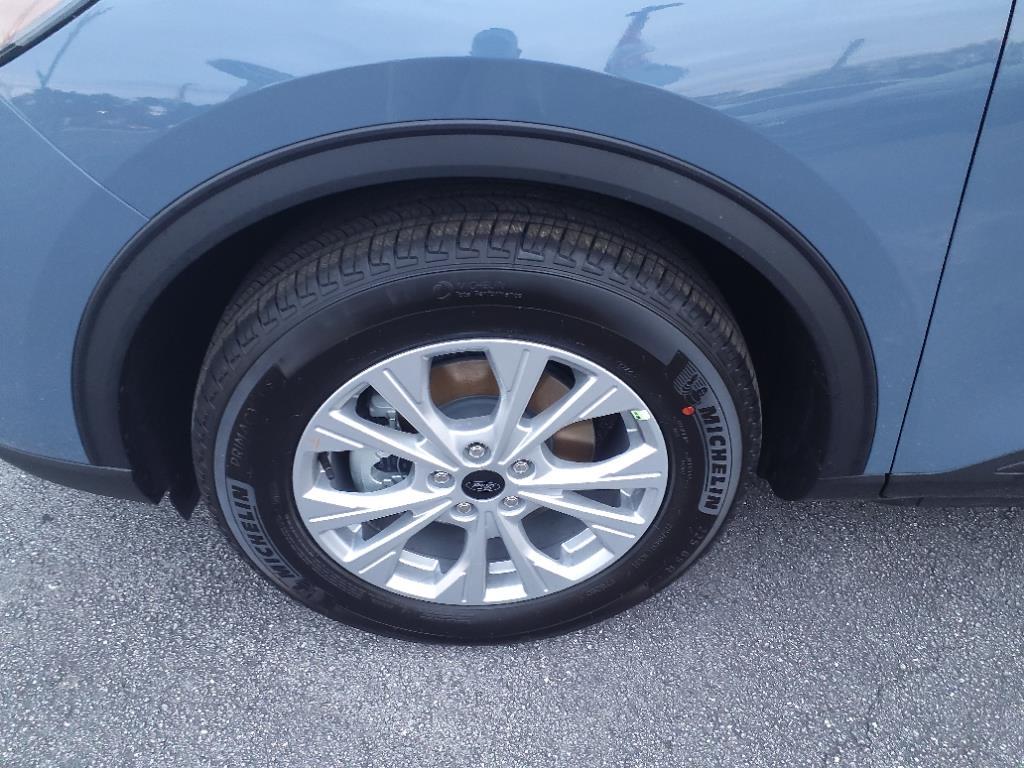 Thumbnail image of 2025 Ford Escape at Riverside Ford
