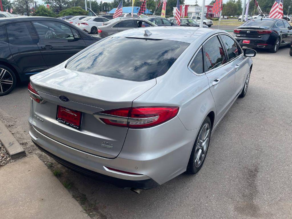 Thumbnail image of 2019 Ford Fusion at LAND OF CARS