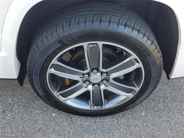 Thumbnail image of 2019 GMC Acadia at Al Serra Chevrolet