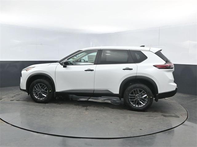 Thumbnail image of 2025 Nissan Rogue at Commonwealth Chevrolet Inc.