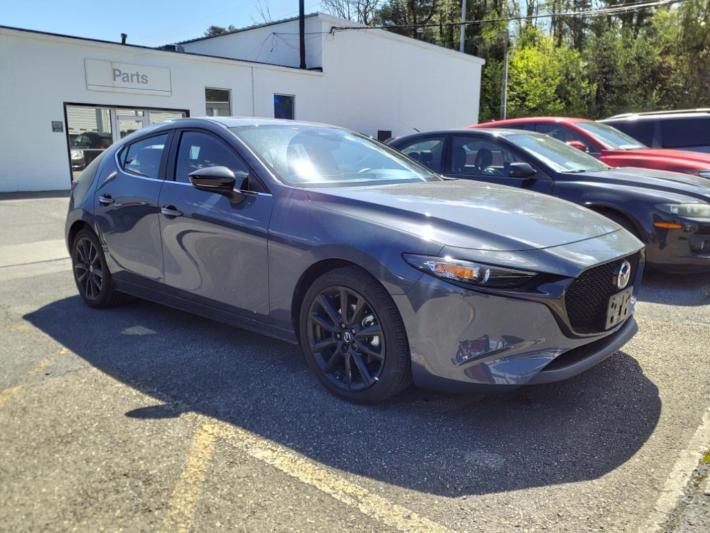 Thumbnail image of 2025 Mazda Mazda3 Hatchback at Berglund Salem