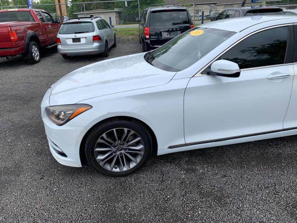 Thumbnail image of 2015 Hyundai Genesis at AutoMac3 of Jacksonville, FL