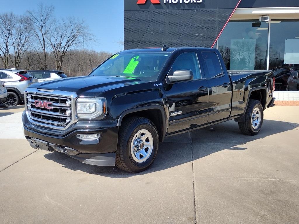 Thumbnail image of 2018 GMC Sierra 1500 at Grand Blanc Mitsubishi