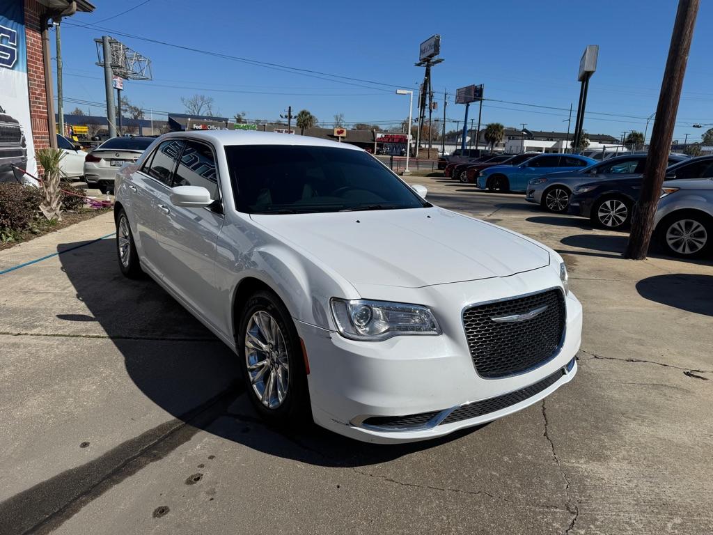 Thumbnail image of 2017 Chrysler 300 at AUTO TRENDS LLC