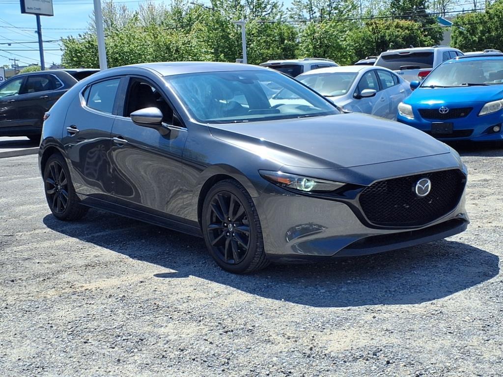 Thumbnail image of 2019 Mazda Mazda3 Hatchback at Autoland Usa
