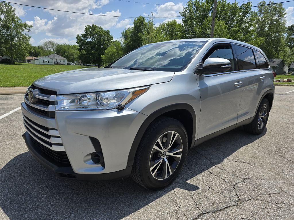 Thumbnail image of 2019 Toyota Highlander at ST. MARYS AUTO SALES
