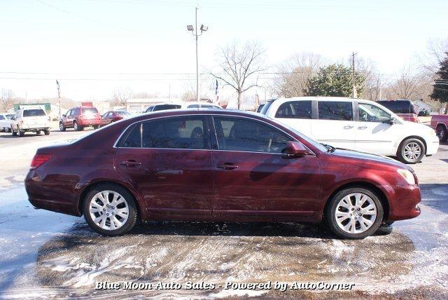 Thumbnail image of 2008 Toyota Avalon at Blue Moon Auto Sales