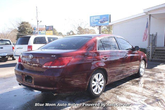 Thumbnail image of 2008 Toyota Avalon at Blue Moon Auto Sales