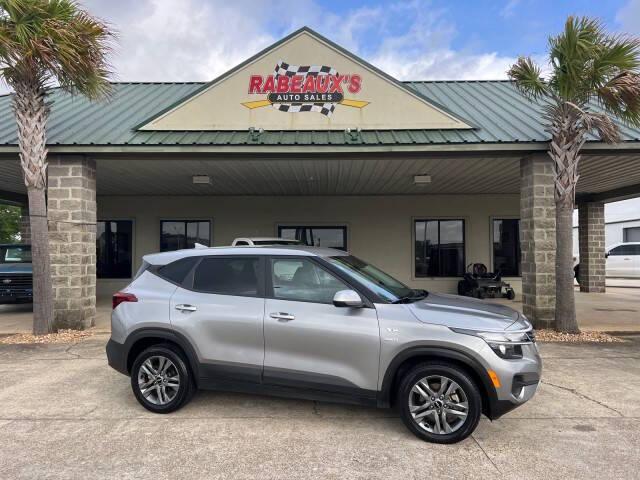 Thumbnail image of 2022 Kia Seltos at Rabeaux's Auto Sales