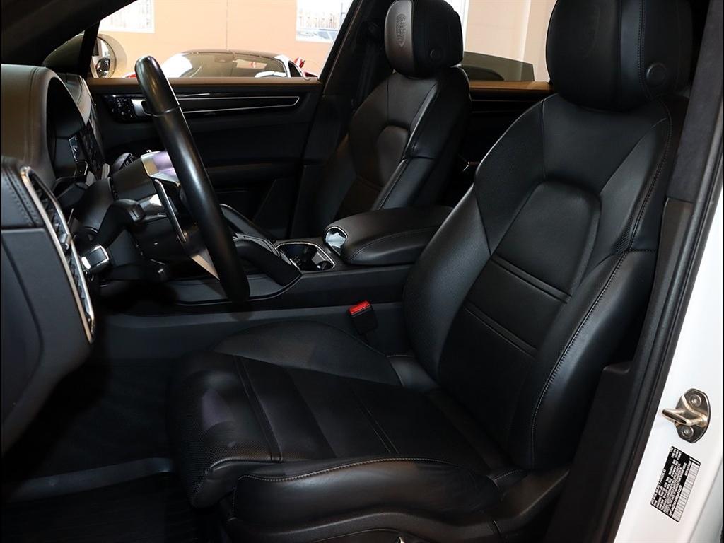 Thumbnail image of 2021 Porsche Cayenne at Continental Autosports