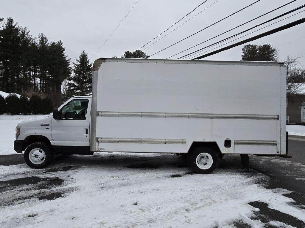 Thumbnail image of 2011 Ford E-Series at STELLAR MOTOR GROUP