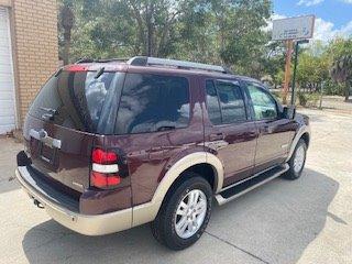 Thumbnail image of 2006 Ford Explorer at TQI AUTO SALES INC.