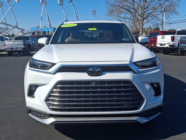 Thumbnail image of 2024 Toyota Grand Highlander Hybrid at BurnsAutoGroup of Fairless Hills, PA