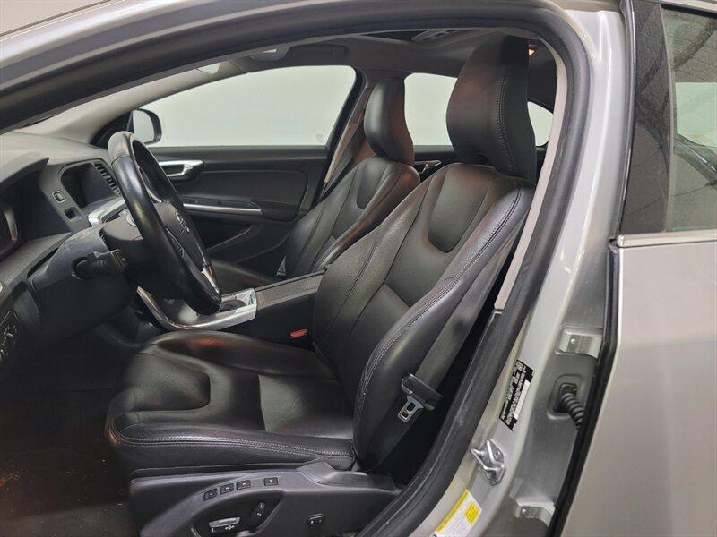 Thumbnail image of 2016 Volvo S60 at Coast to Coast Auto Inc