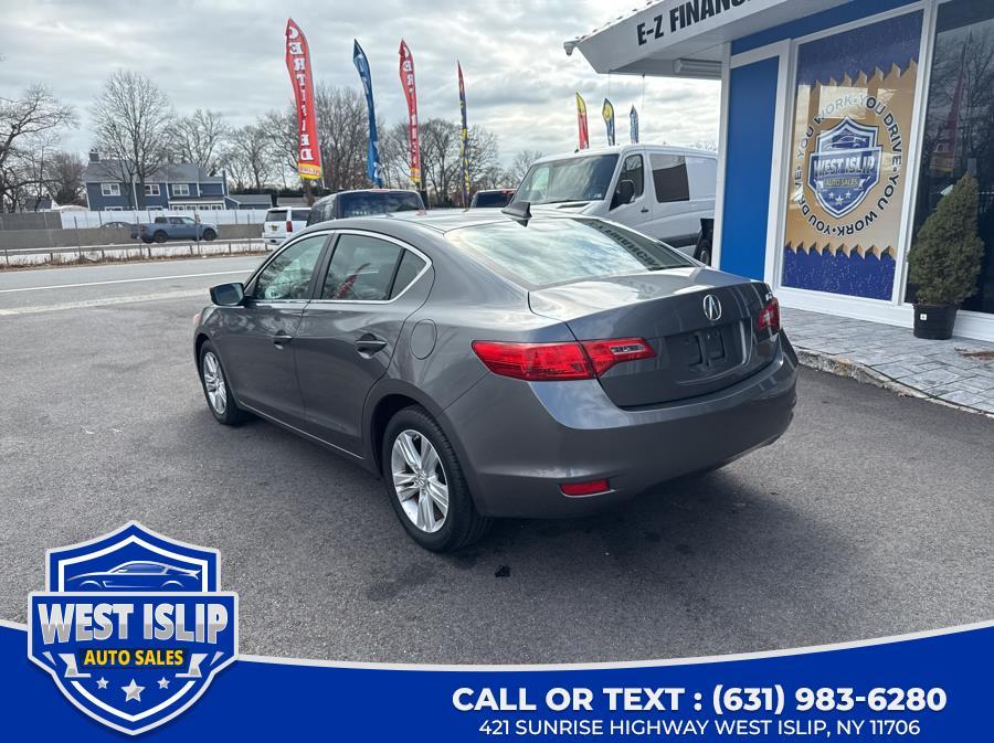 Thumbnail image of 2013 Acura ILX at West Islip Auto Sales Inc