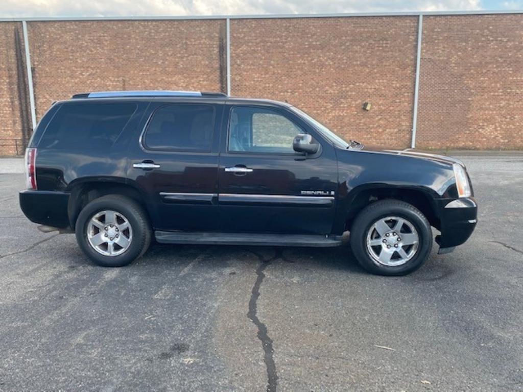 Thumbnail image of 2007 GMC Yukon at Maya Auto Sales