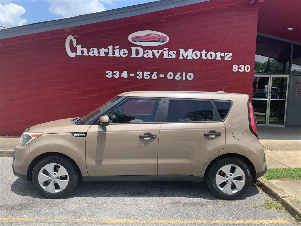 Thumbnail image of 2015 Kia Soul at Charlie Davis Motorz LLC