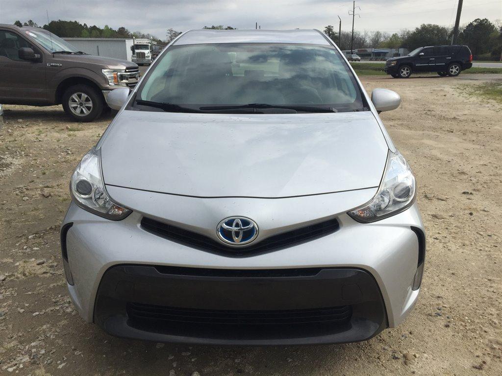 Thumbnail image of 2016 Toyota Prius v at Pierce County Auto