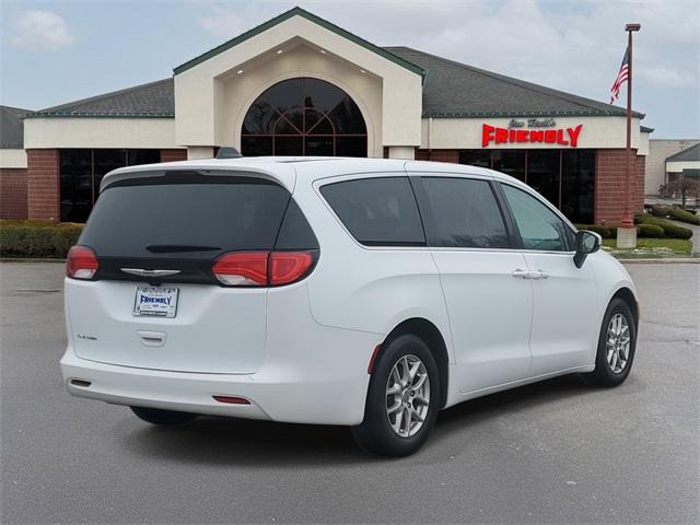 Thumbnail image of 2022 Chrysler Voyager at Jim Riehl's Friendly Chrysler Dodge Jeep Ram of Romeo