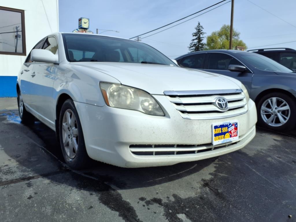 Thumbnail image of 2007 Toyota Avalon at 9th Street Auto Inc.